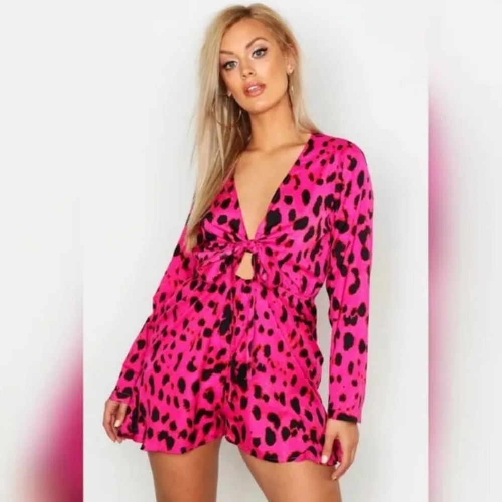 Boohoo Plus Pink & Black Animal Print Romper Women's Size 12 Like New